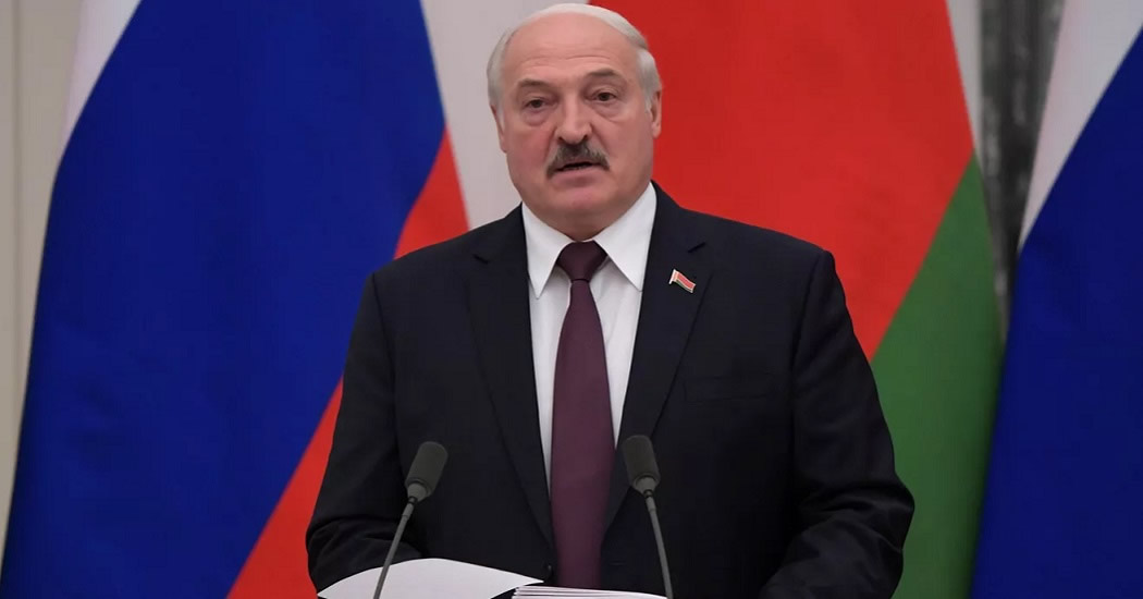 Лукашенко: белорусские и российские военные готовятся как единая армия