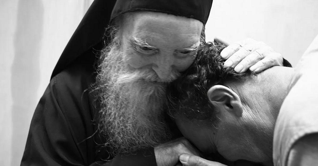 В РПЦ объяснили, почему священники не могут самоизолироваться