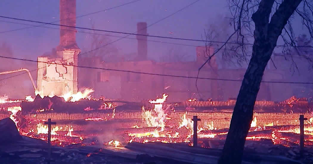 Лесные пожары в России уничтожили порядка 700 домов