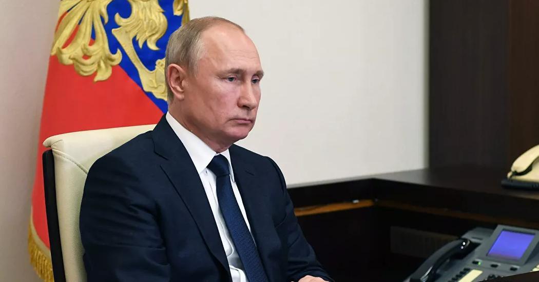 Путин призвал включить поддержку IT-отрасли в национальный план