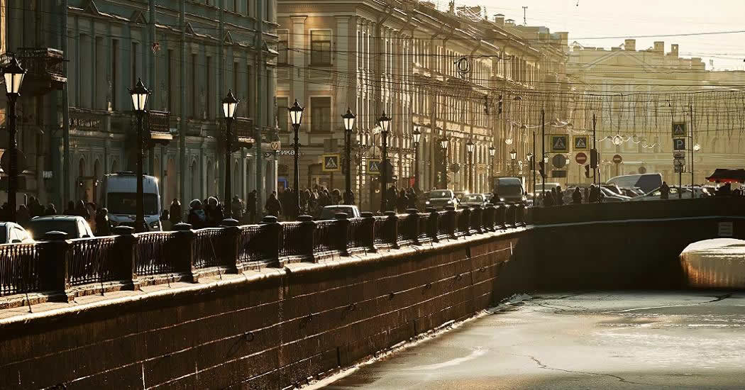 В Петербурге усилят проверки кафе и баров из-за COVID-19