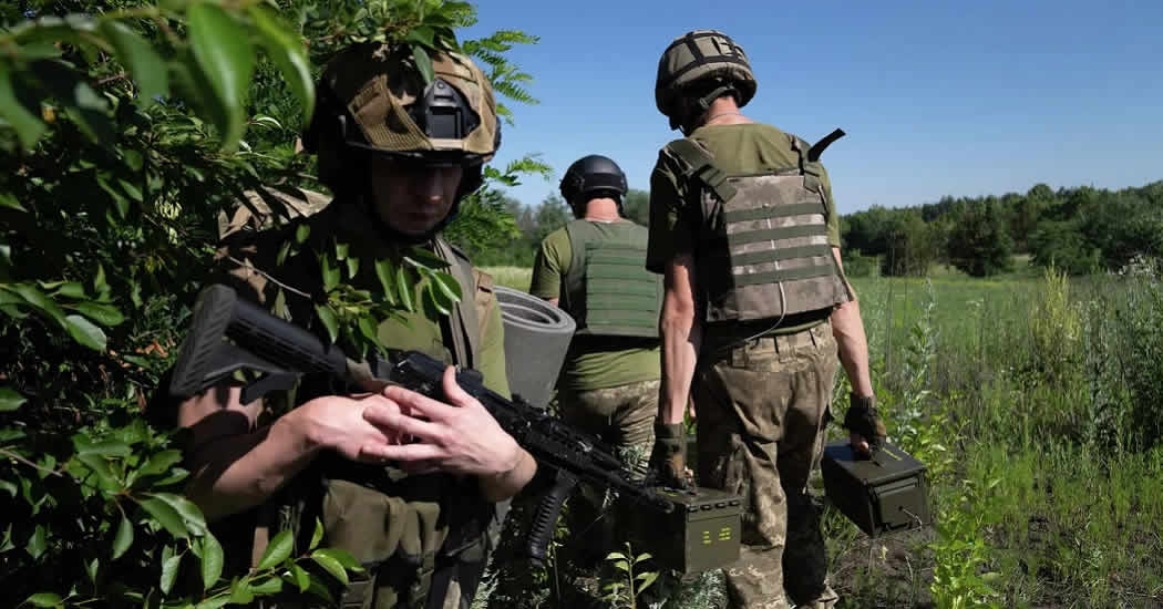 Власти Запорожской области призвали Зеленского вывести войска из региона