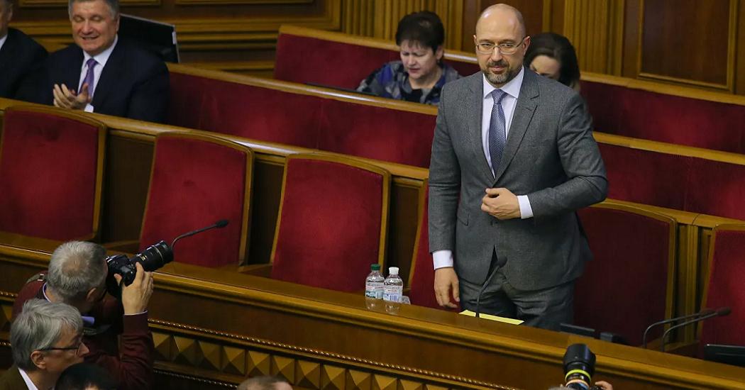 Премьер Украины заявил о необходимости возобновить подачу воды в Крым