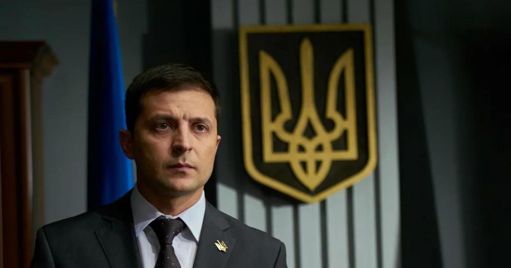 Судья КС Украины: Зеленский "наговорил на 150 лет тюрьмы"