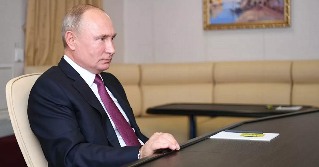Путин наградил посмертно школьницу, погибшую при попытке спасти подругу