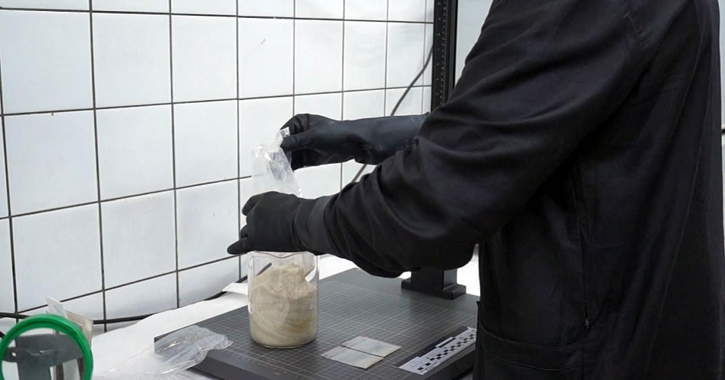 Власти Петербурга ищут, куда еще мог поступить смертоносный препарат с барием