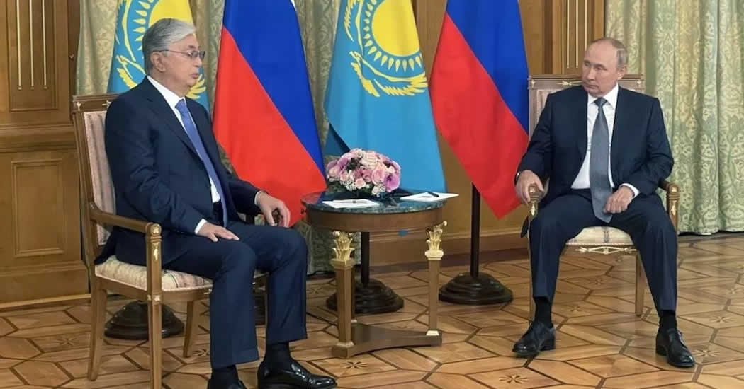 В Кремле прокомментировали реформы в политической системе Казахстана