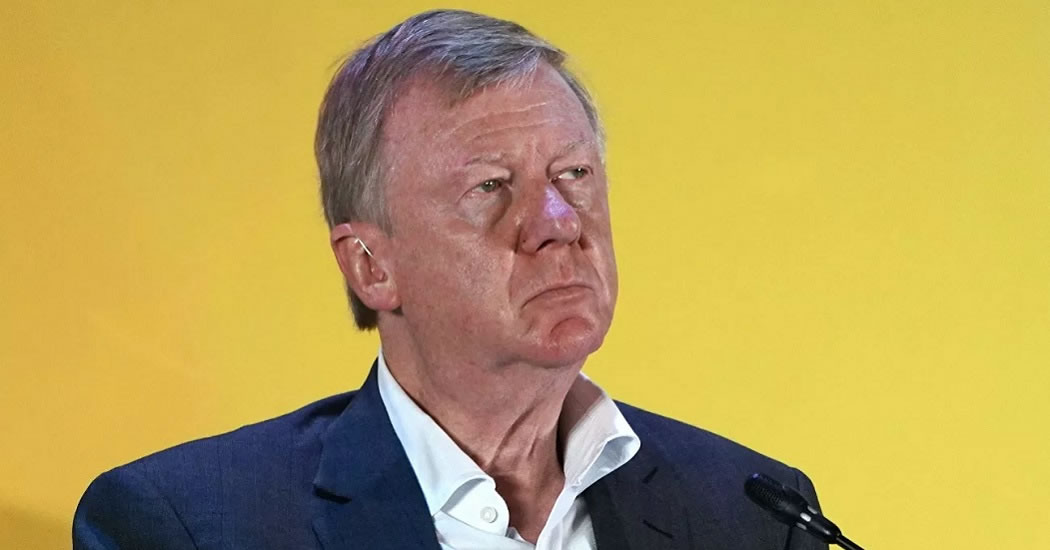 Чубайс не придет в суд, куда вызван по делу о краже его имущества