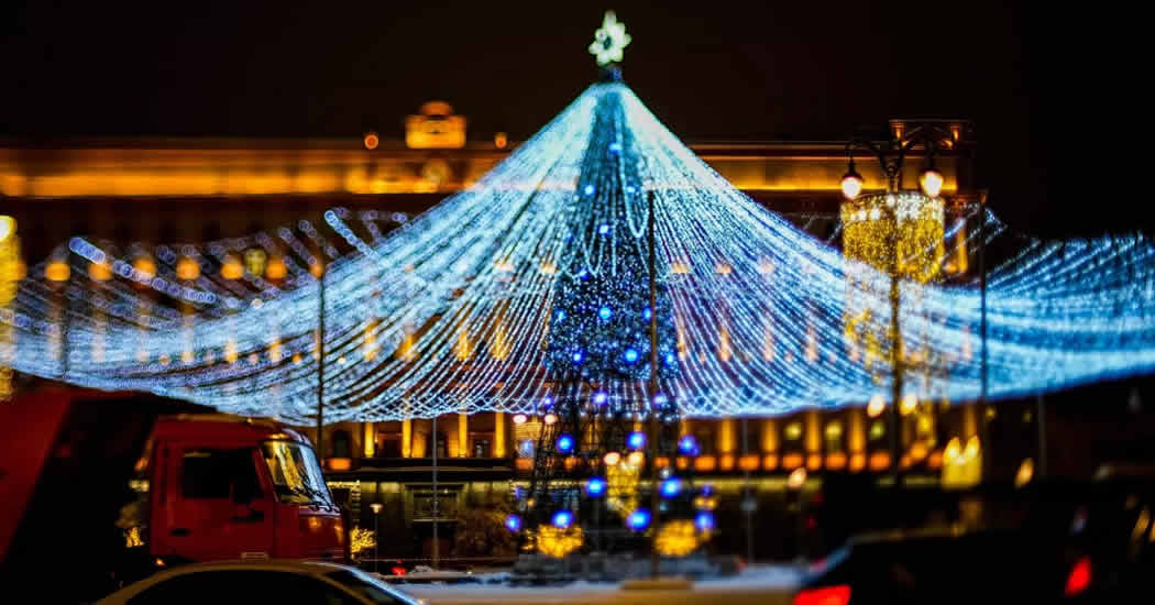 Названа стоимость празднования Нового года в центре Москвы