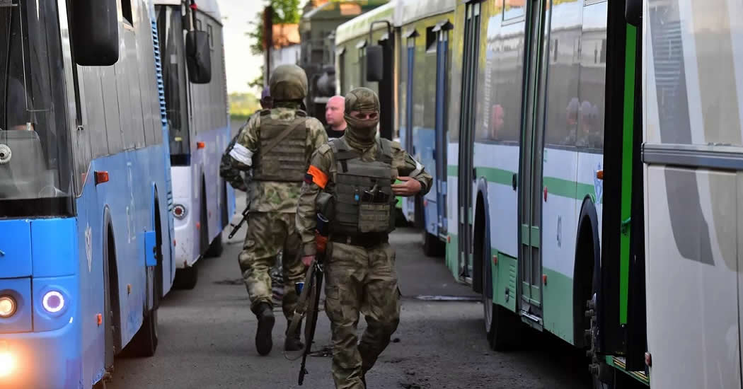 В ЛНР привлекли сложивших оружие военных ВСУ к сбору тел их сослуживцев