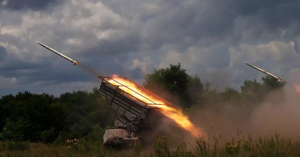 Российская армия готова к полноценному наступлению, считают в Донецке
