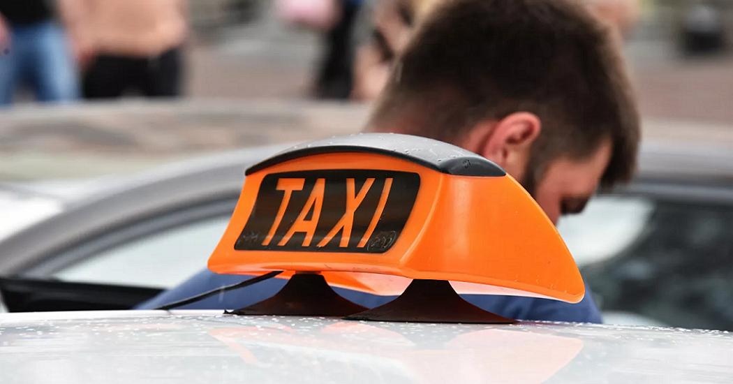 СМИ: ростовский таксист изнасиловал пассажирку и скрылся