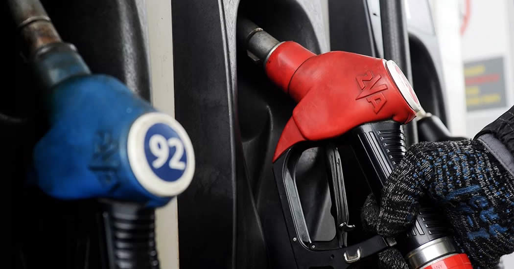 Эксперт рассказал когда цены на бензин взлетят до ста рублей за литр