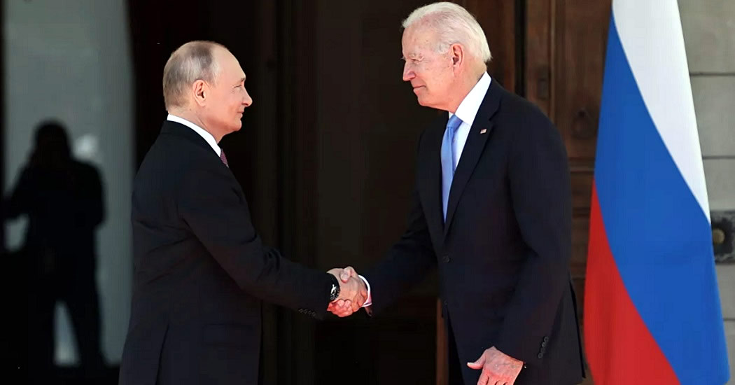 В Кремле надеются, что встреча Путина и Байдена пройдет в этом году