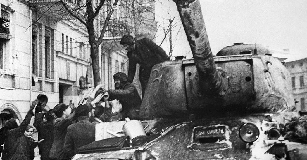 Ценой шестисот тысяч жизней: 75 лет назад Красная Армия освободила Варшаву