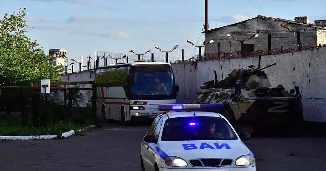В плен сдались уже больше половины украинских боевиков с "Азовстали"