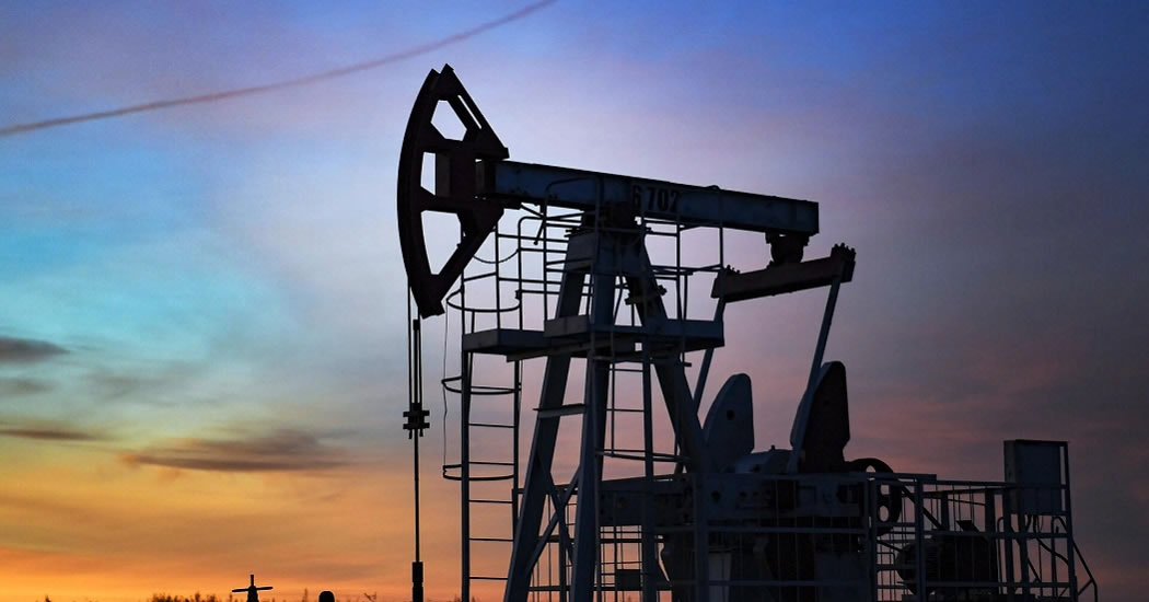 Польша выступила за потолок цен на нефть из России в 30 долларов за баррель