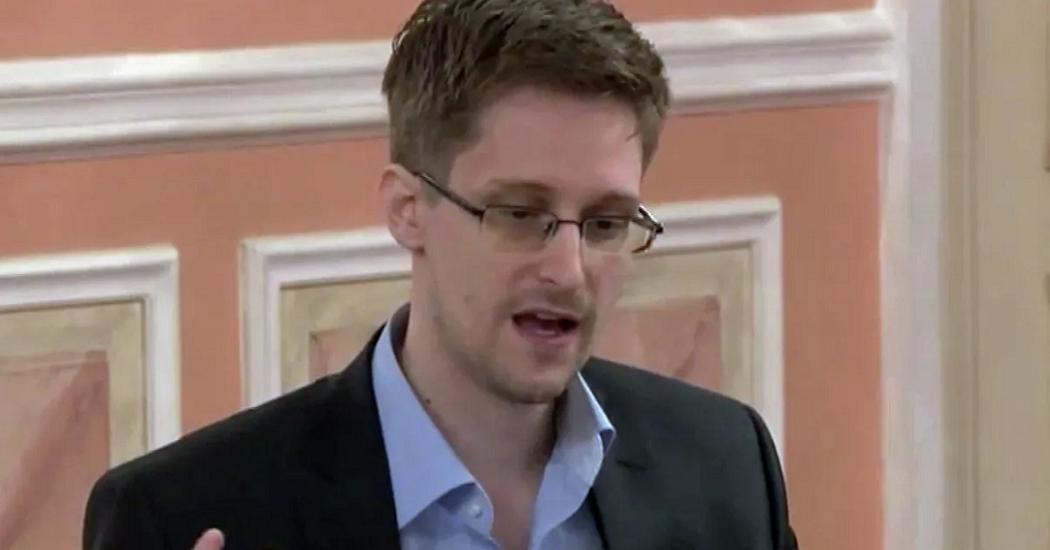CNN: Сноуден выплатит США пять миллионов долларов c продажи своей книги