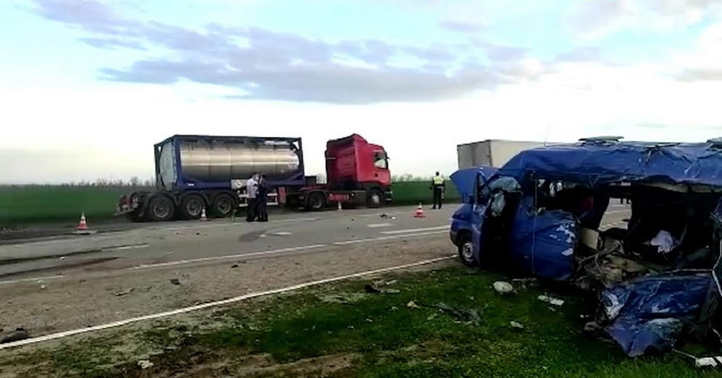 В автокатастрофе на Ставрополье погибла племянница водителя автобуса