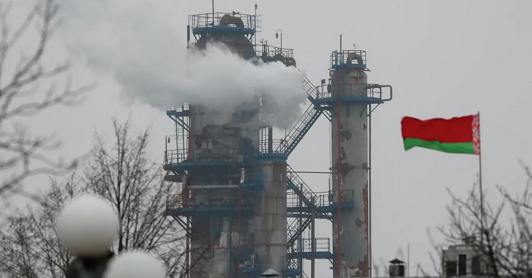 Эксперт заявил о бессмысленности поставок нефти из США в Белоруссию