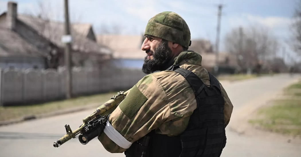 Вернувшиеся с Украины добровольцы вновь хотят на передовую, заявил Кадыров
