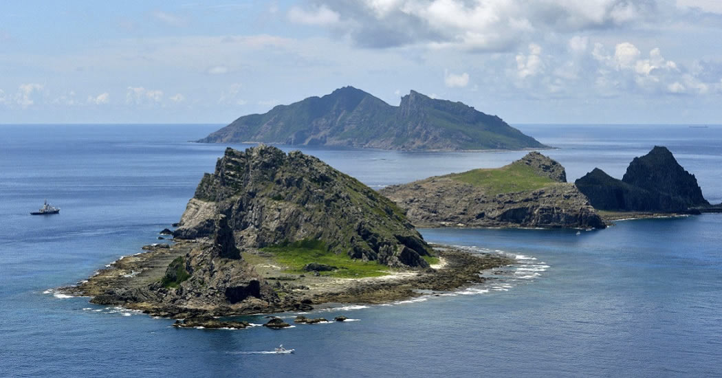 Глава Пентагона заявил о готовности оборонять спорные острова в Японии