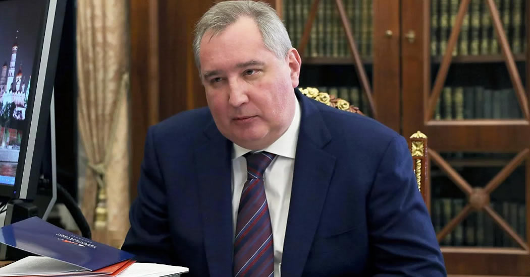 Рогозин прокомментировал появление "дырки" на борту МКС