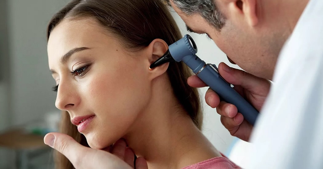 Звон в ушах назвали признаком серьезных проблем со здоровьем