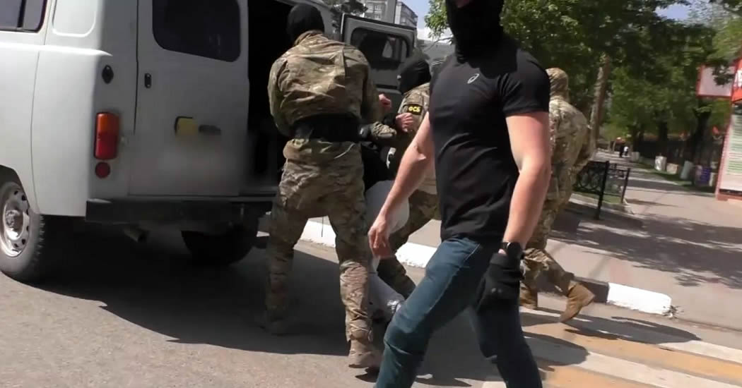 В Карачаево-Черкесии задержали сторонника ИГ*, планировавшего теракт