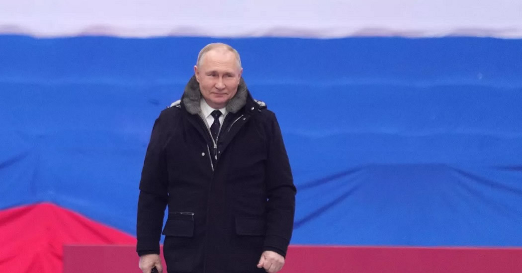 "Когда мы вместе, нам нет равных". Путин выступил на митинге в "Лужниках"