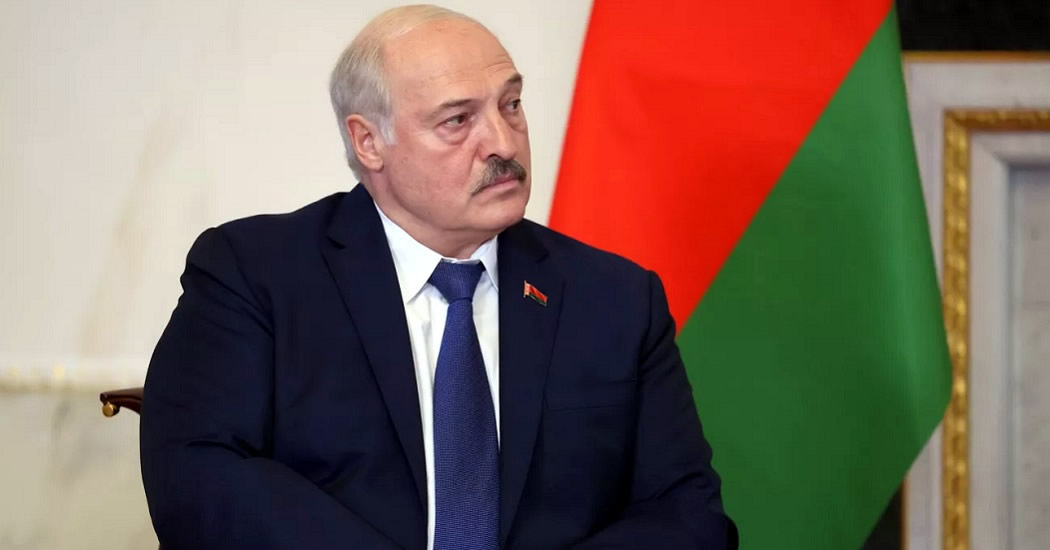 Лукашенко заявил, что Польша наращивает военные силы у белорусских границ