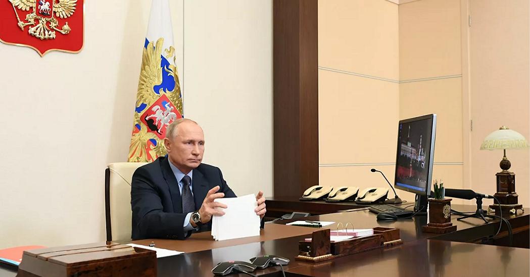 Путин упразднил два ведомства Роспечать и Россвязь