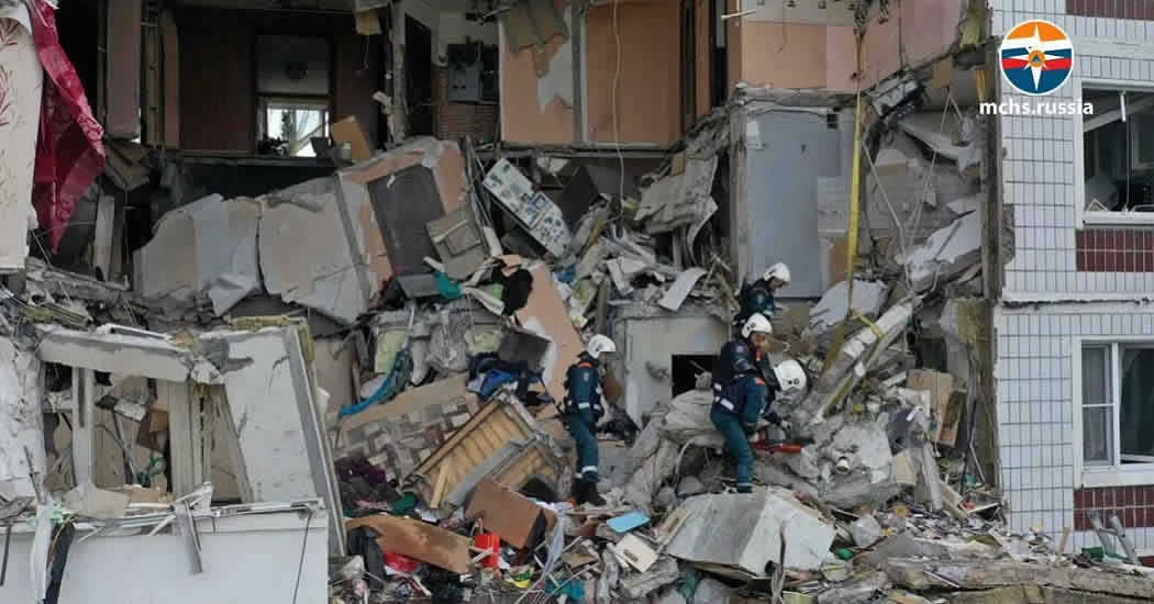 Из-под завалов в Ногинске достали тело третьего погибшего