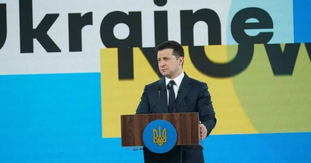 Зеленский ввел санкции против несуществующего информресурса