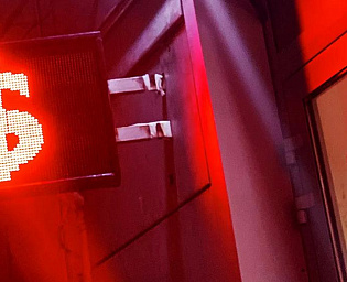  СМИ рассказали об очередях у пунктов обмена валюты в Санкт-Петербурге