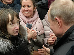 Путин ответил на вопрос как прожить на 10 тысяч 800 рублей в месяц