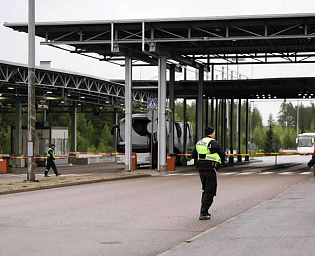  Премьер Финляндии предложила построить ограждения на границе с Россией