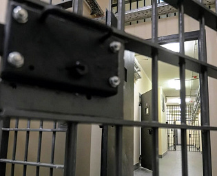  В российские СИЗО с сентября доставили свыше 400 боевиков "Азова"*