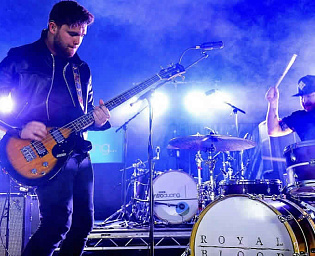  Лидеры британского блюз-рока Royal Blood представили премьеру видео и сингл