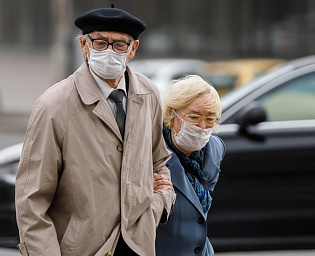  В Москве отменили режим самоизоляции для пожилых