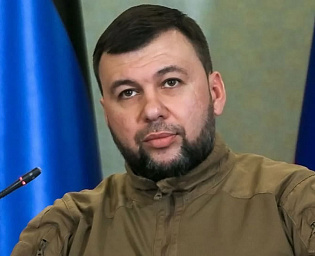  Боевики "Азова" пытаются покинуть Мариуполь в гражданском, заявил Пушилин