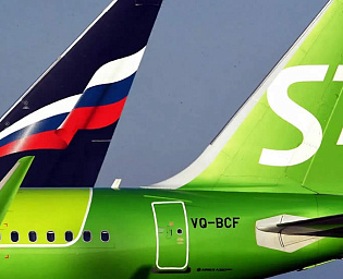  Один из двух российских самолетов Boeing 737 MAX S7 улетел из России