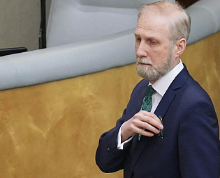  Мишустин уволил замминистра здравоохранения Костенникова