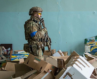  На Украине поставили на поток продажу гуманитарной помощи, пишут СМИ