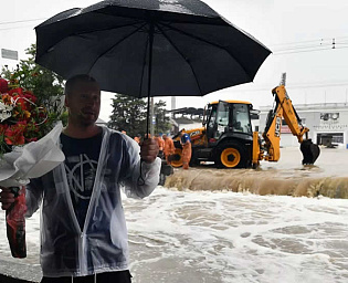  В Керчи началась эвакуация населения из зон подтопления