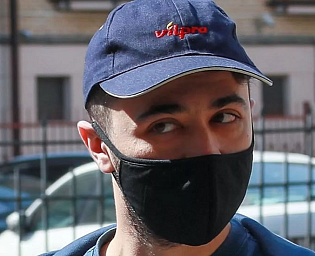  Суд признал законным арест комика Мирзализаде по делу о разжигании розни