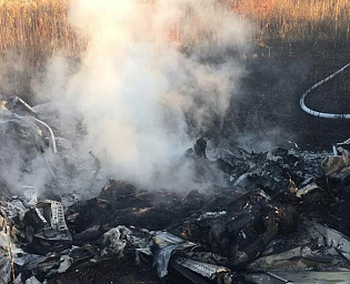  В Подмосковье два человека погибли при жесткой посадке самолета