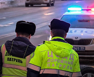  В Москве столкнулись 12 легковушек, автобус и мотоцикл