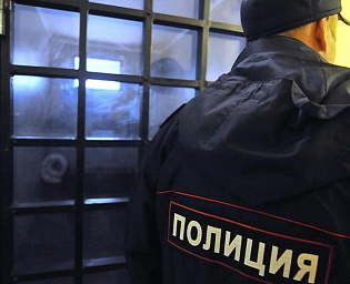  В Мурманске женщина оказала вооруженное сопротивление при задержании