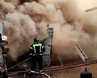  При пожаре в Мытищах погибли четыре человека